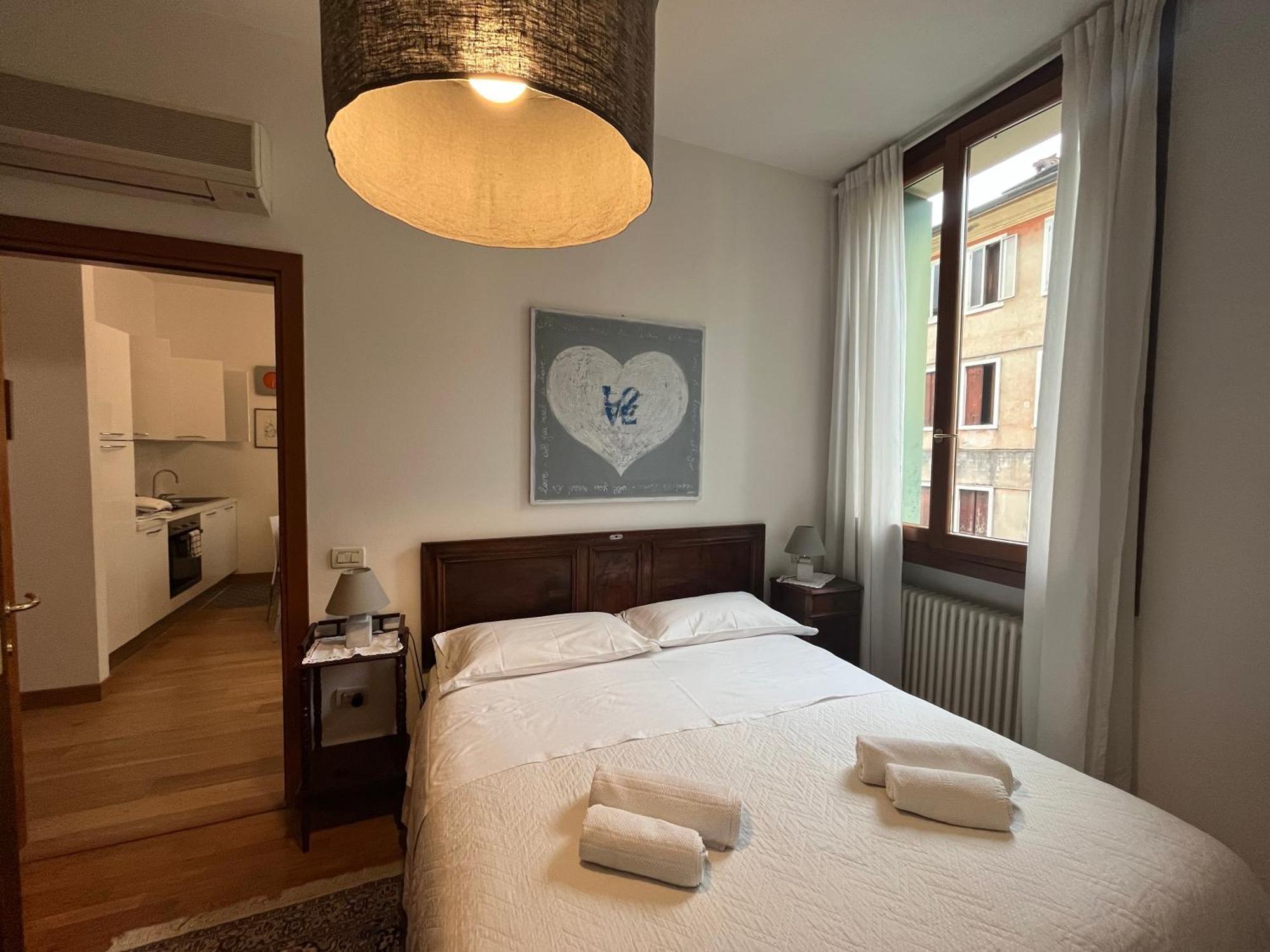 Elegant Apartment Vicenza Exteriör bild